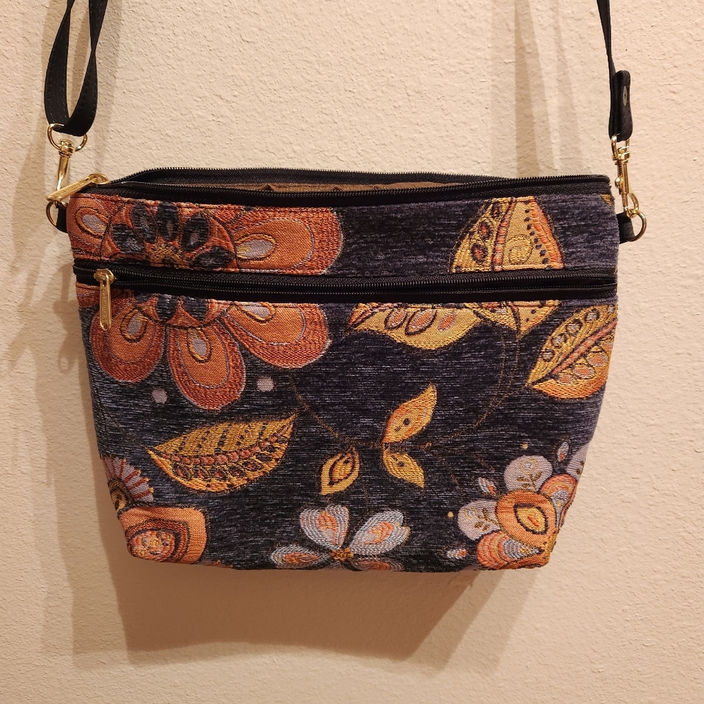 Danny K Beverly Hills crossbody frabic lined purse. Made in USA